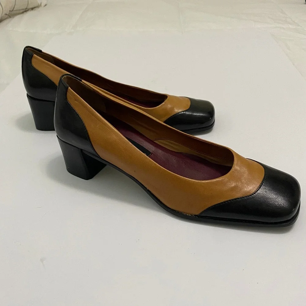 Etienne Aigner Two Tone Leather Pumps Tan Black Square Toe Block Heel Size 7.5 M